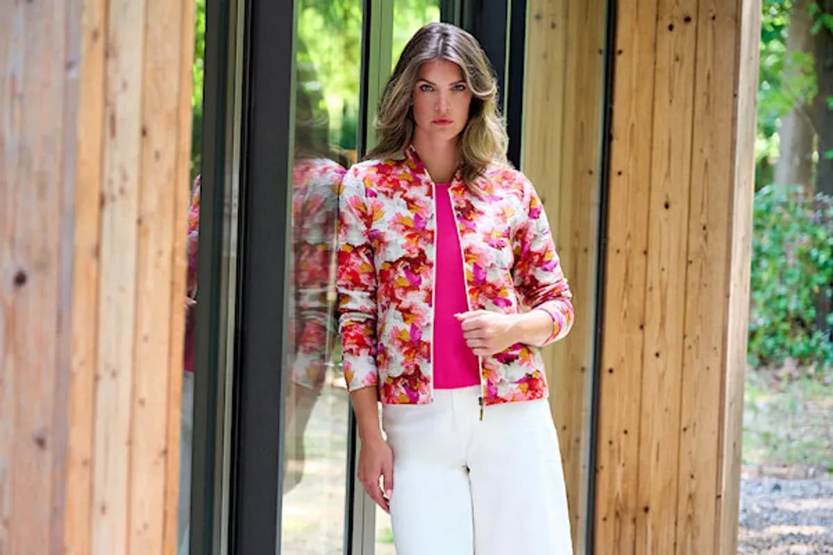 Damesmode met bloemenprint